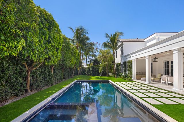 991 N Lake Way, Palm Beach, FL 33480