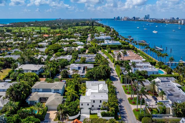 991 N Lake Way, Palm Beach, FL 33480