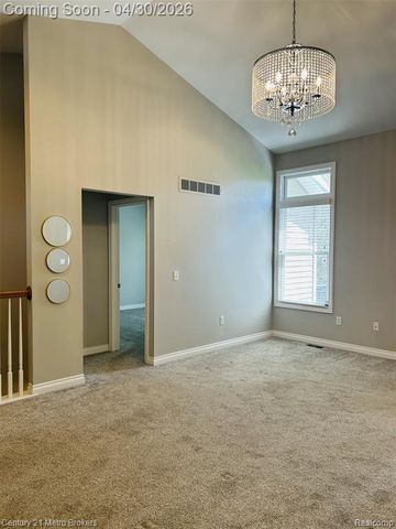 4467 Cross Creek Boulevard, Burton, MI 48509
