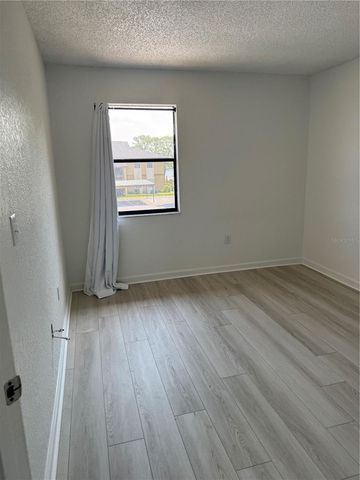 10100 N SAILWINDS BOULEVARD N 202, Largo, FL 33773