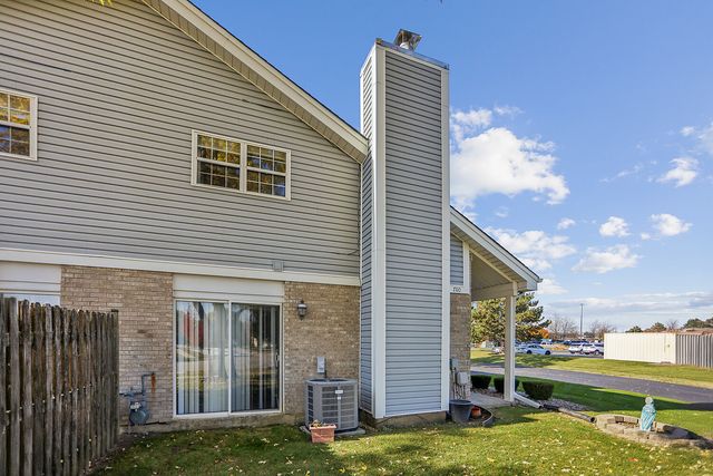 16410 Brementowne Road, Tinley Park, IL 60477