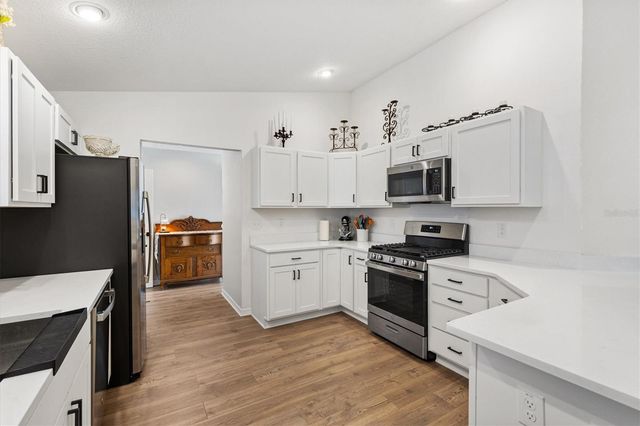 7427 MUNDAY LANE, The Villages, FL 34762