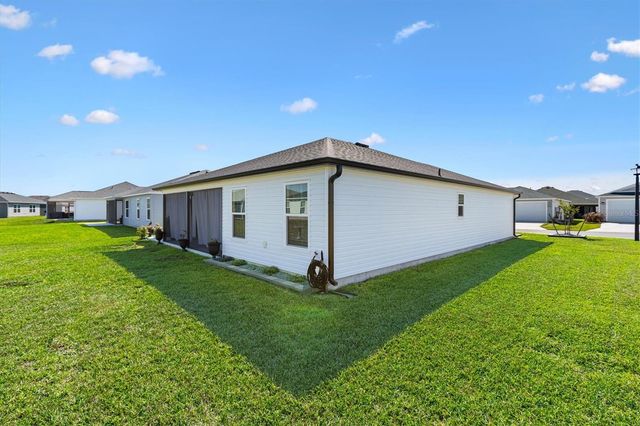 7427 MUNDAY LANE, The Villages, FL 34762