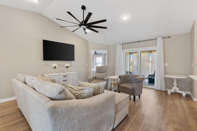 7427 MUNDAY LANE, The Villages, FL 34762