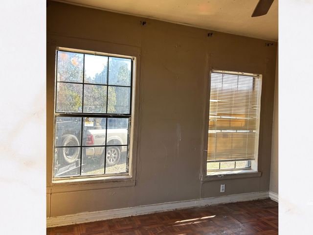 1406 Lynn Haven Avenue, Dallas, TX 75216