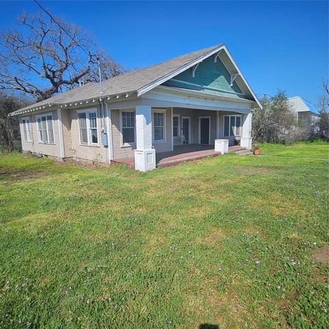 432 S Main Street, Springtown, TX 76082