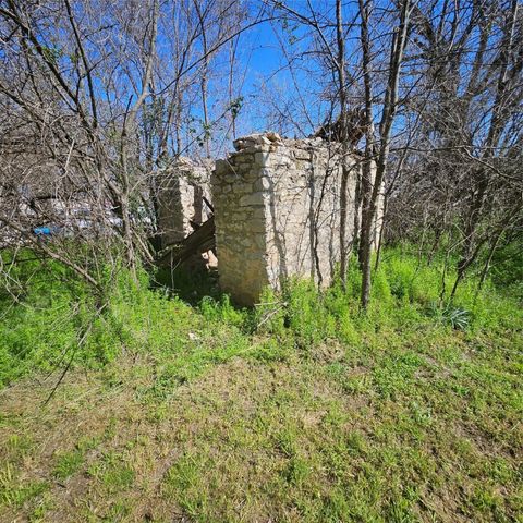 432 S Main Street, Springtown, TX 76082