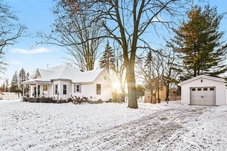 612 W Grand River Avenue, Portland, MI 48875