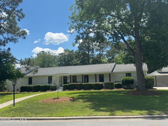 1202 Drexel Lane, Greenville, NC 27858