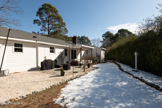 1202 Drexel Lane, Greenville, NC 27858