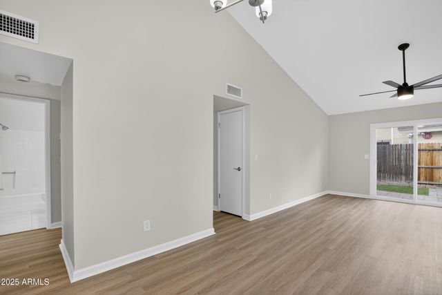 2455 E BROADWAY Road 25, Mesa, AZ 85204