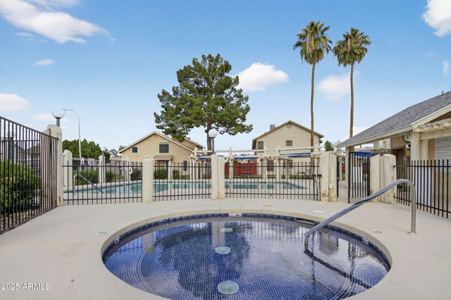 2455 E BROADWAY Road 25, Mesa, AZ 85204