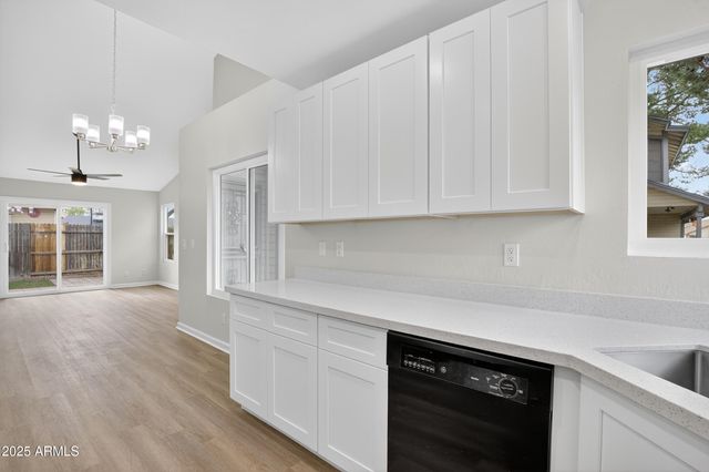 2455 E BROADWAY Road 25, Mesa, AZ 85204