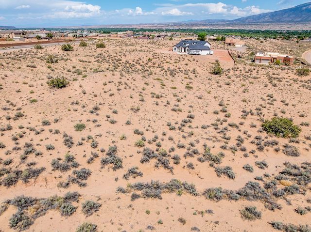 6901 Vatapa Road NE, Rio Rancho, NM 87144