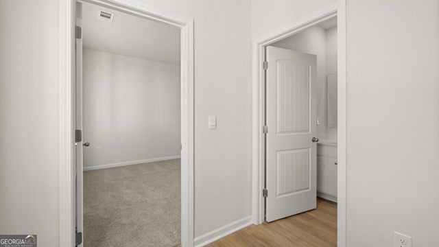 64 King Village, Braselton, GA 30517