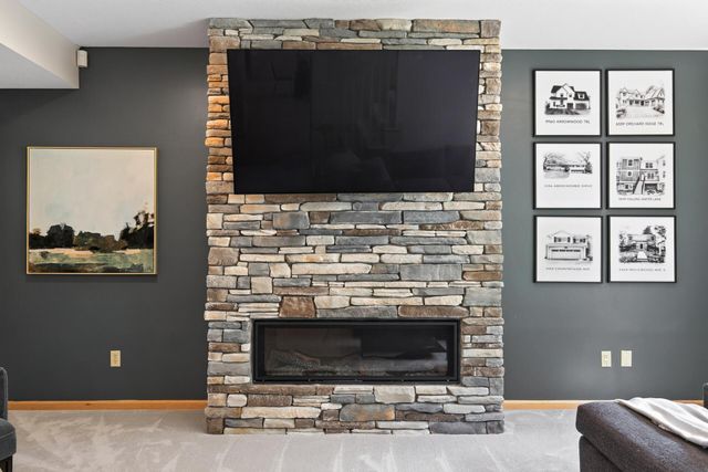 6539 Orchard Ridge Trail, Woodbury, MN 55129