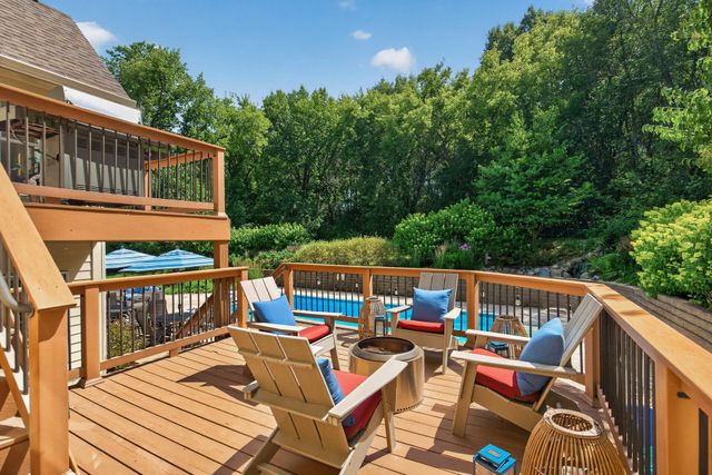 6539 Orchard Ridge Trail, Woodbury, MN 55129