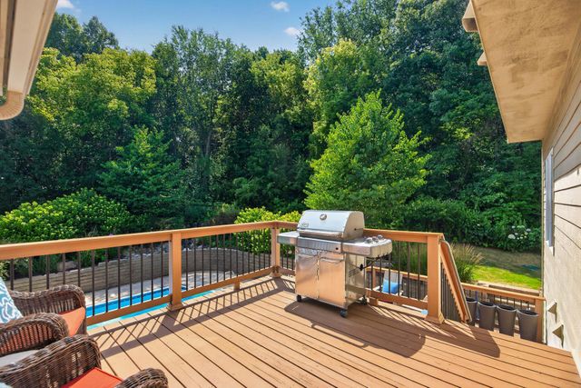 6539 Orchard Ridge Trail, Woodbury, MN 55129