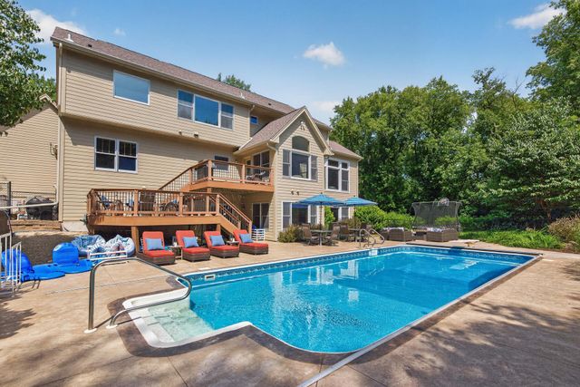 6539 Orchard Ridge Trail, Woodbury, MN 55129