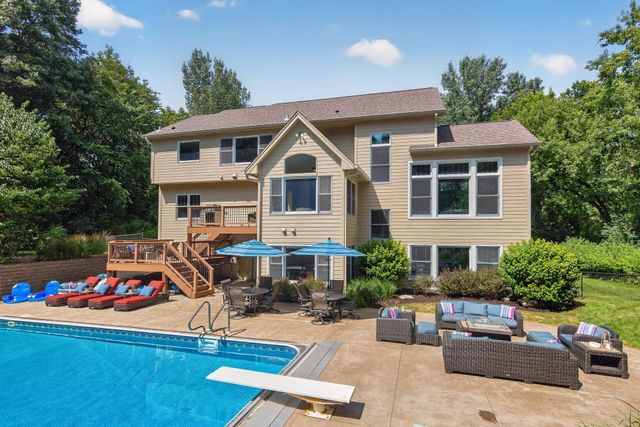 6539 Orchard Ridge Trail, Woodbury, MN 55129