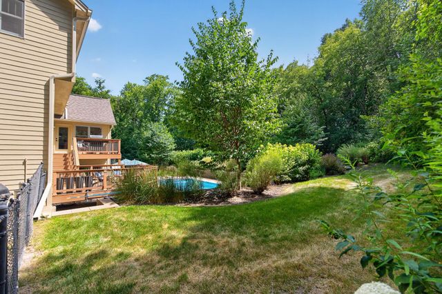 6539 Orchard Ridge Trail, Woodbury, MN 55129
