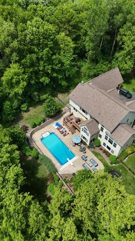 6539 Orchard Ridge Trail, Woodbury, MN 55129