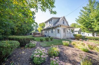 71 LOVELL Street, Elgin, IL 60120