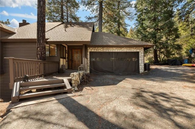 26211 Spyglass, Lake Arrowhead, CA 92352