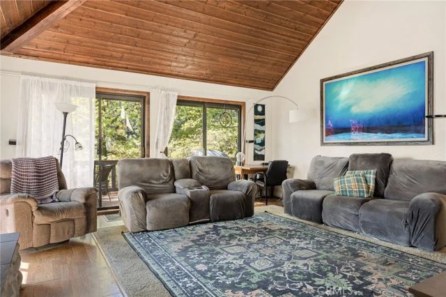 26211 Spyglass, Lake Arrowhead, CA 92352