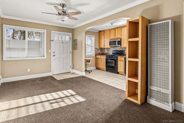 6101 Adelaide Ave 102, San Diego, CA 92115