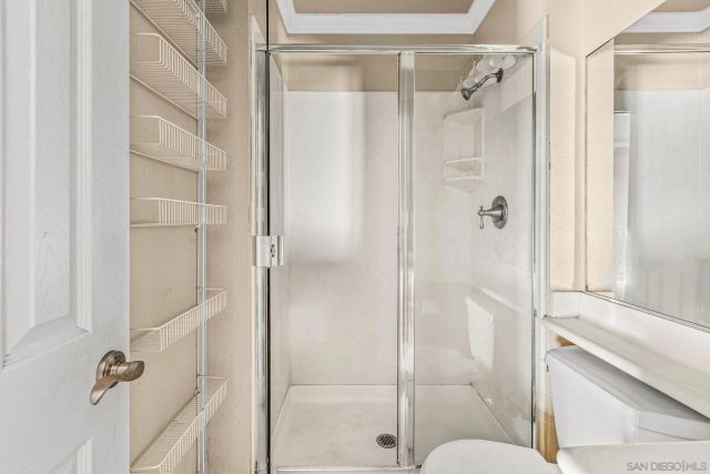 6101 Adelaide Ave 102, San Diego, CA 92115