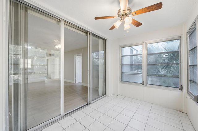 9430 Poinciana Place 409, Davie, FL 33324