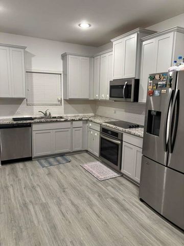 1125 Rusk Way, Lewisville, TX 75077