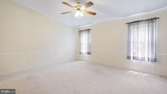 742 DOGWOOD DR, North Wales, PA 19454