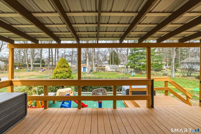 83 Parkview Drive, Southington, CT 06479