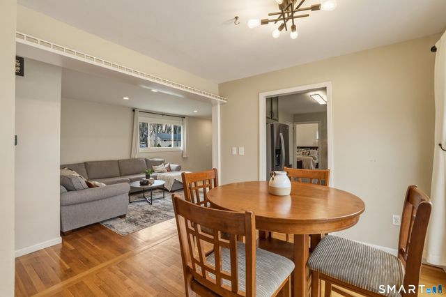 83 Parkview Drive, Southington, CT 06479