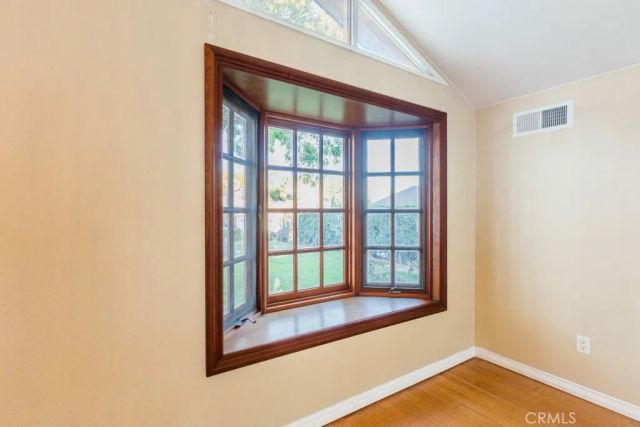 23132 Posada, Valencia, CA 91354