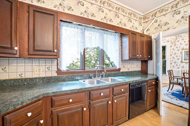 2108 Elm Street, Manchester, NH 03104