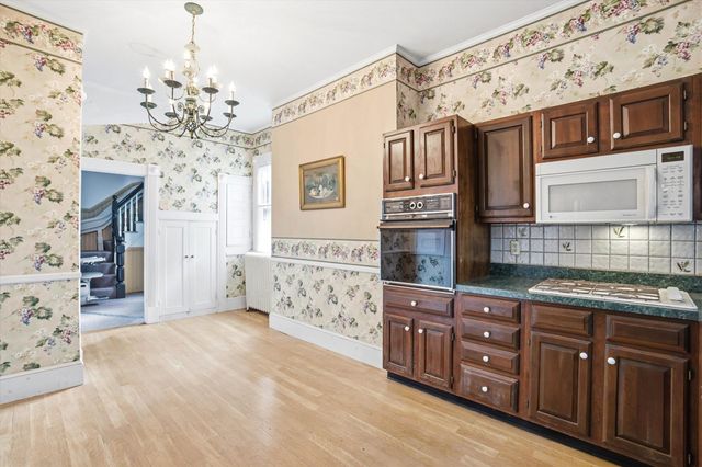 2108 Elm Street, Manchester, NH 03104