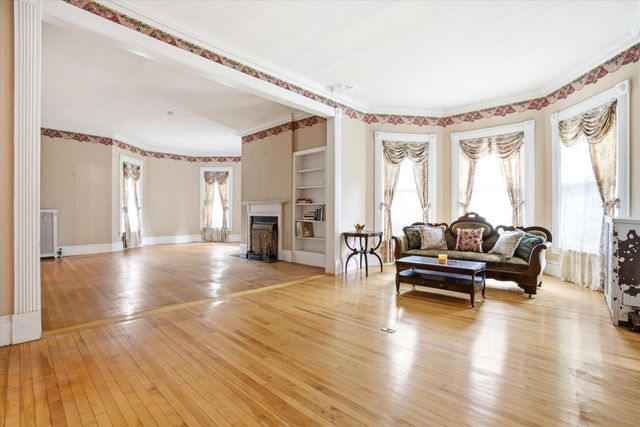 2108 Elm Street, Manchester, NH 03104