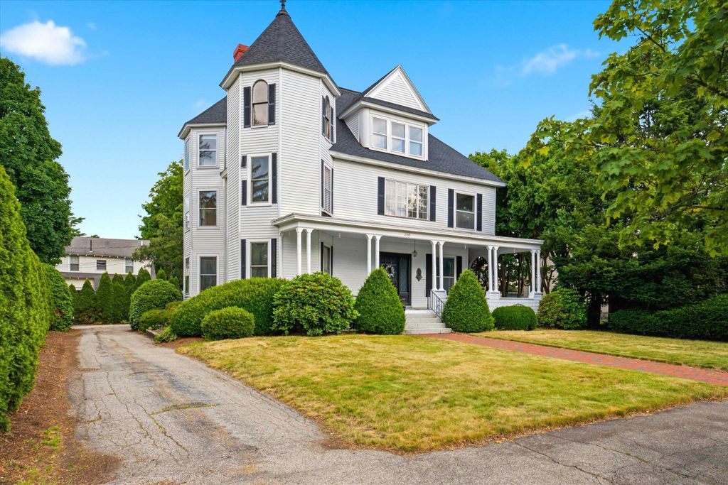 2108 Elm Street, Manchester, NH 03104