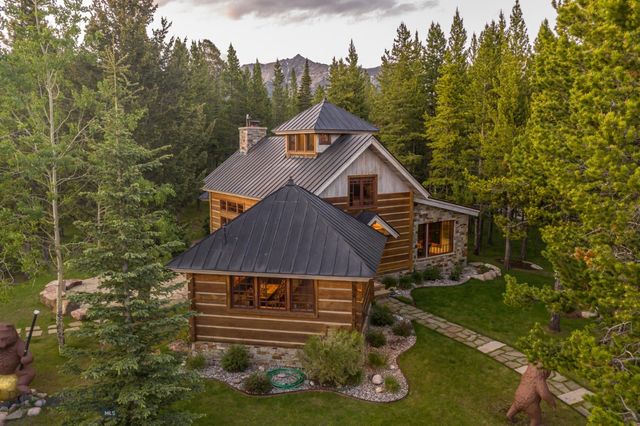 121 Old Toby Road, Big Sky, MT 59716