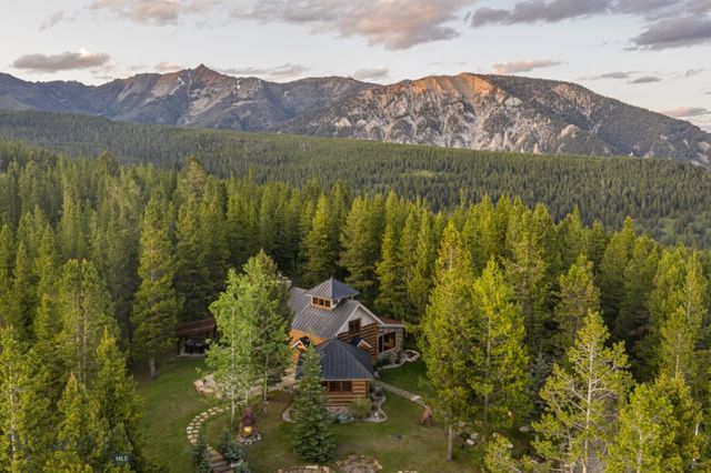 121 Old Toby Road, Big Sky, MT 59716