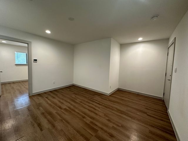 4526 Munger Avenue 206, Dallas, TX 75204
