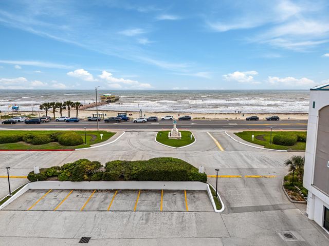 6102 Seawall Blvd 183, Galveston, TX 77551