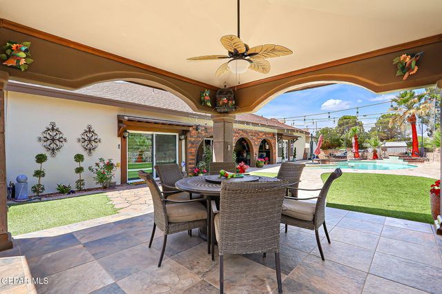 11179 Leo Collins Drive, El Paso, TX 79936