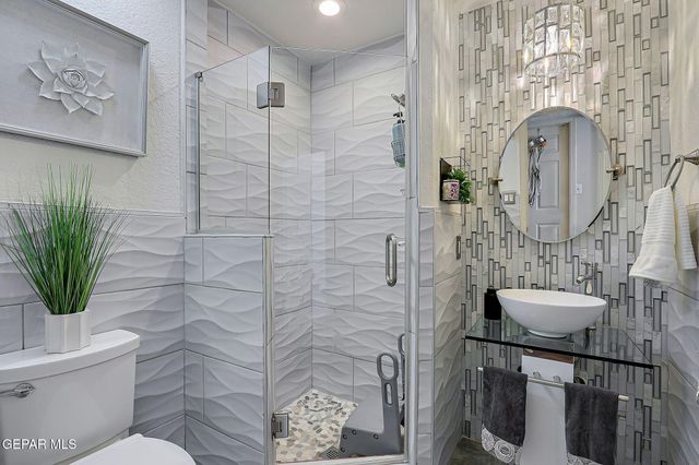 11179 Leo Collins Drive, El Paso, TX 79936