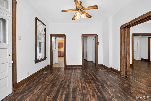 3405 Brown Road, St John, MO 63114