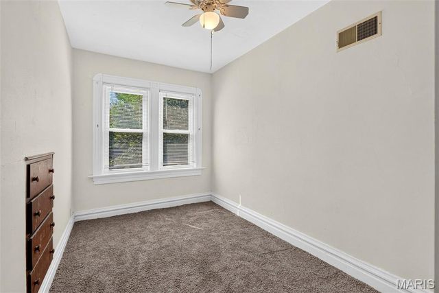 3405 Brown Road, St John, MO 63114