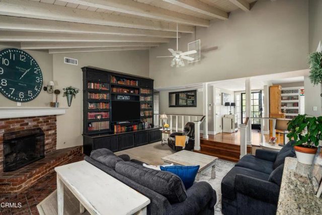 3615 Los Amigos Street, Glendale, CA 91214